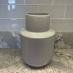Ikea Gradvis Vase Grey 203.411.02
Modern Swedish Design